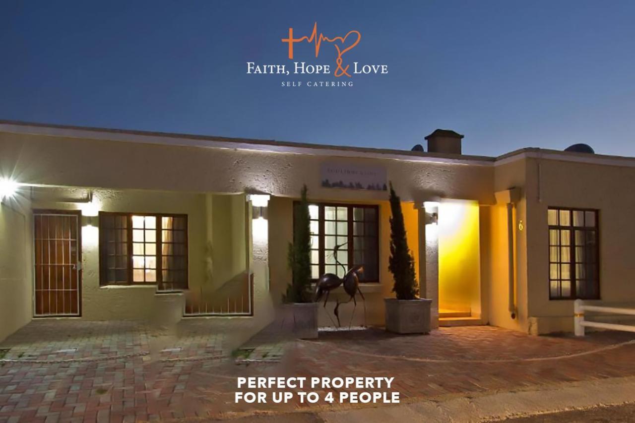 Faith, Hope & Love Self Catering Port Elizabeth Ngoại thất bức ảnh