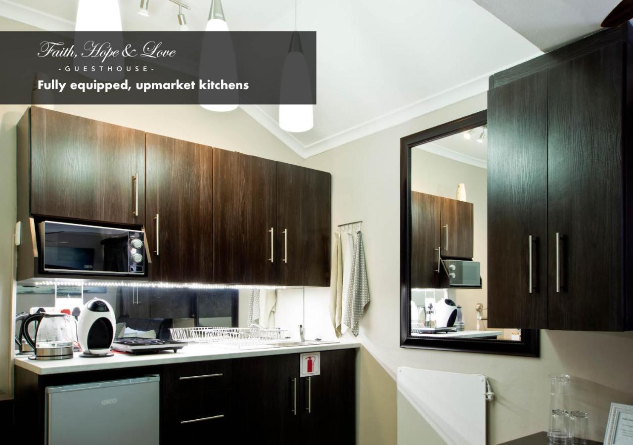 Faith, Hope & Love Self Catering Port Elizabeth Ngoại thất bức ảnh